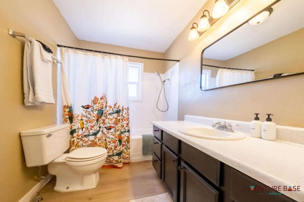 Wanderlust Hideaway, Venture Base Unit 1 Hotel Кейнаб Екстериор снимка